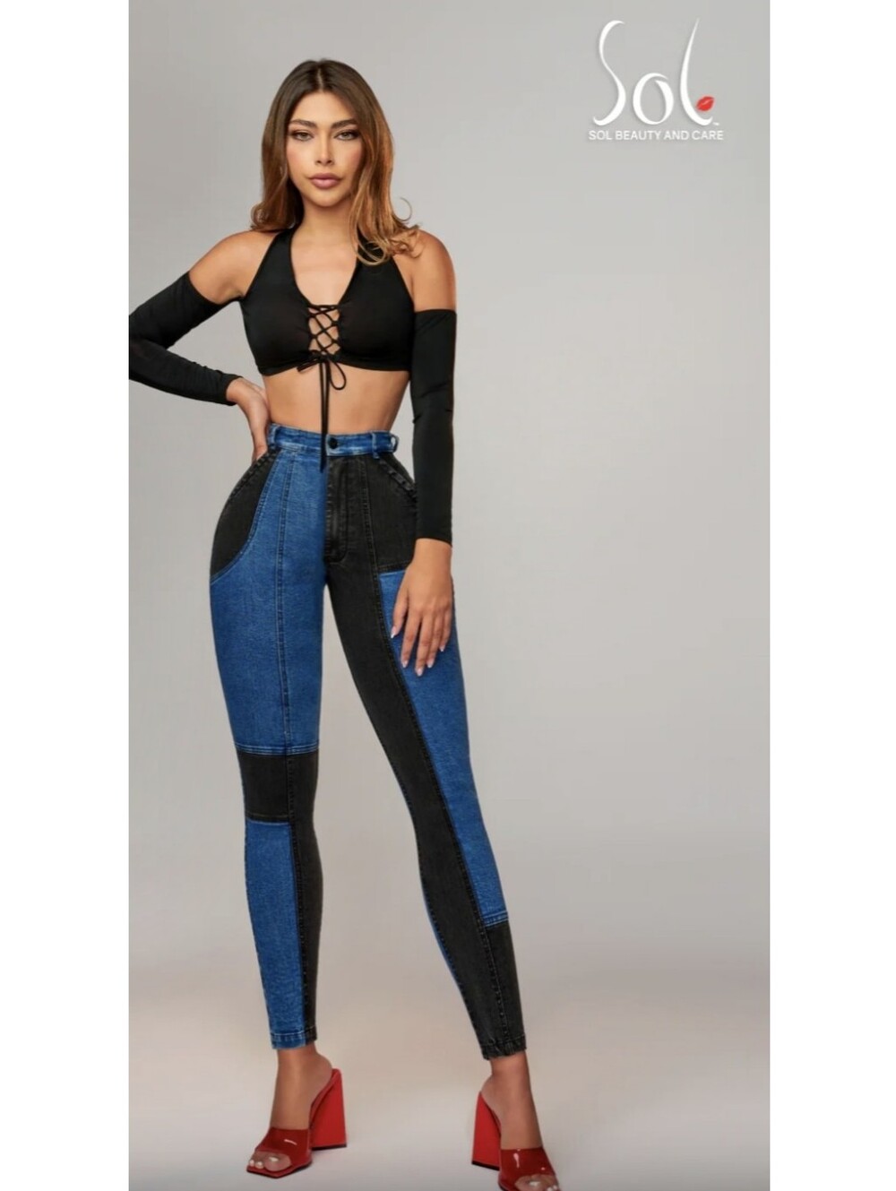 SOL High-Waist Two-Tone Patchwork Skinny Jeans - Blue & Black Jeans Regent